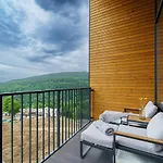 Golden Mountain Aparts Daire