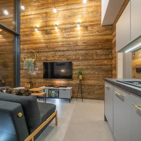 Golden Mountain Aparts Apartment